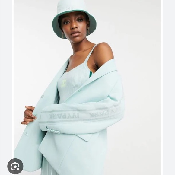 Ivy Park Adidas Blazer (S) - Picture 4 of 12